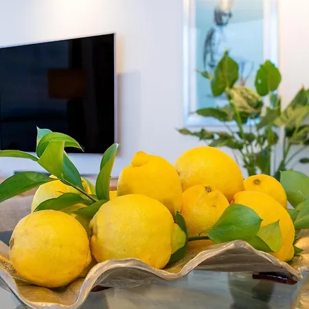 Ocean-view With Access Apartment Torremolinos
