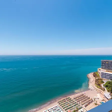Ocean-view With Access Apartment
